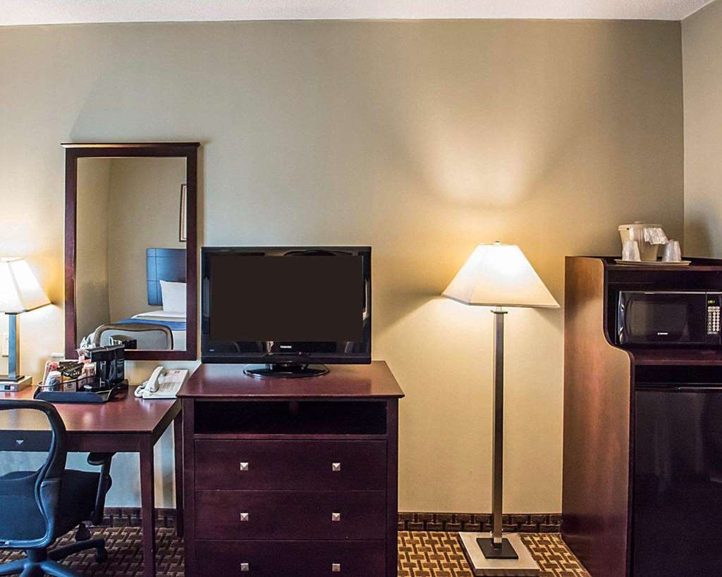 클라리온 포인트 로체스터 먼로 애비뉴 호텔 객실 사진